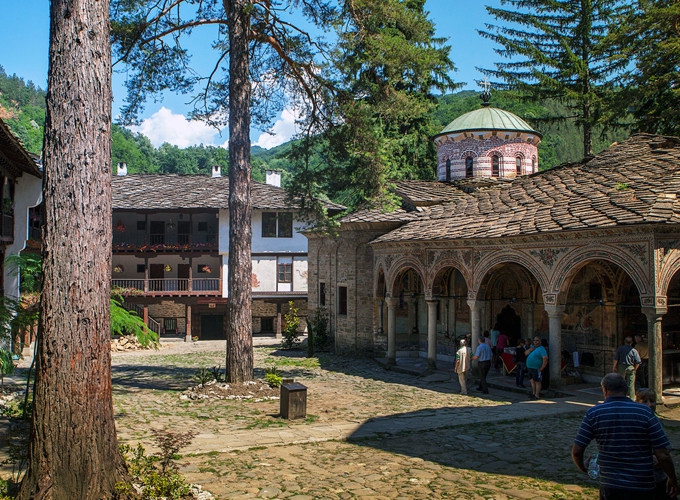 Bulgaria - Balkan Legends