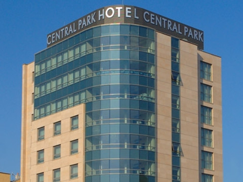 Central Park Hotel - 4*
