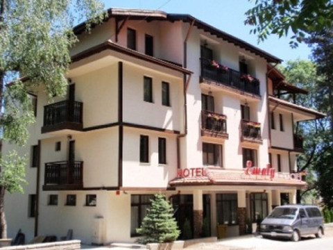 Family hotel Emaly - 3*