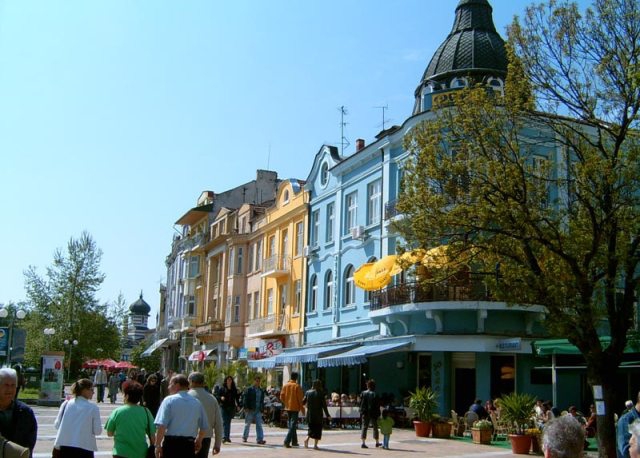 Full day tour to Pleven