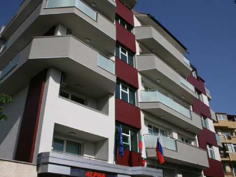 Hotel Alpha - 3*