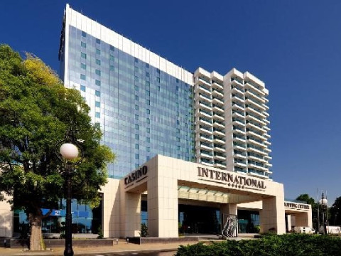 International Hotel Casino & Tower Suites - 5*