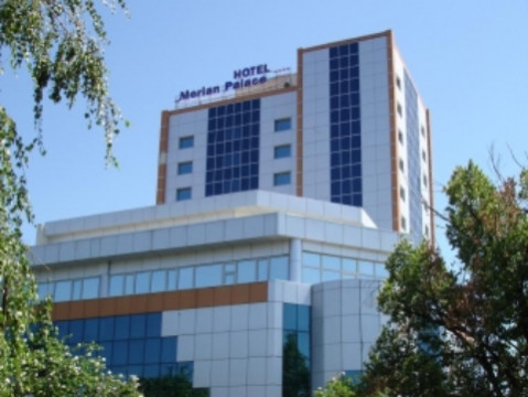 Merian Palace - 4*