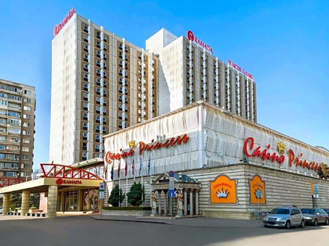Ramada Sofia City Center - 4*
