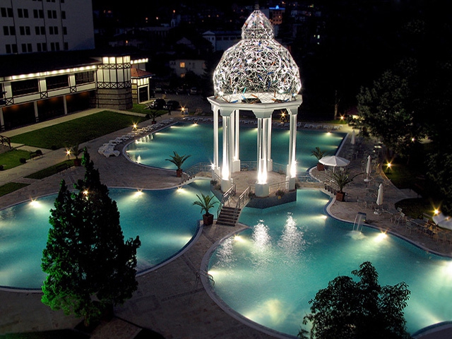SPA in Devin