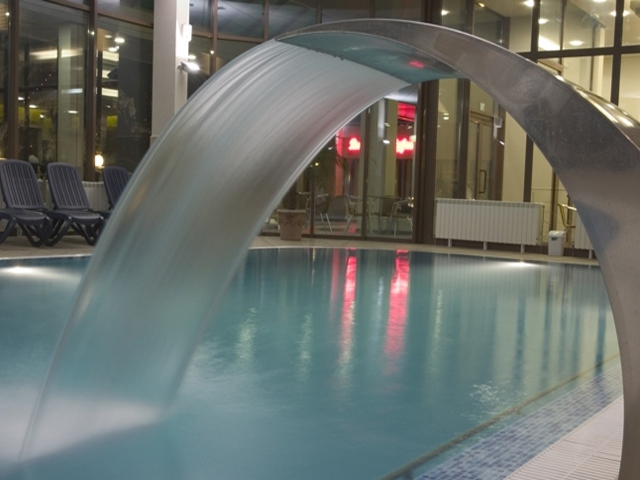 SPA in Devin