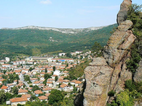 Full day excursion to the Rocks of Belogradchik and the Magura Cave